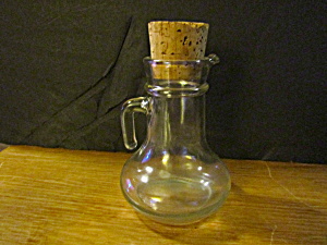 Vintage Open Handle Smooth Glass oil/vinegar Cruet (Image1)