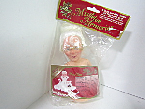 Fibre-Craft Mistletoe Memories Air Freshener Mrs Clause (Image1)