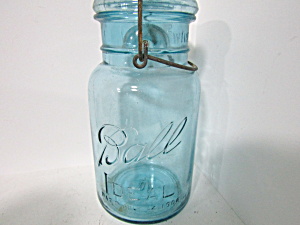 Vintage Quart Ball Aqua Ideal Bail Fruit Jar (Image1)
