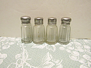 Vintage Glass Octagon Salt & Pepper Shaker Sets (Image1)