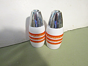 Gemco Milk Glass Orange Stripe Salt & Pepper Shaker (Image1)