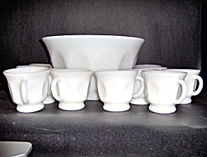 Thumbprint Milk Glass Punch Bowl Set (Image1)