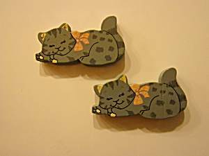 Vintage Russ Fridge Magnets Gray Kitten Set
