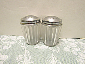 Vintage Hard Plastic Ribbed Glass Salt & Pepper Shaker  (Image1)
