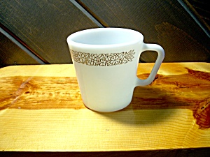 Vintage Pyrex Coffee Cup in Woodland Brown (Image1)