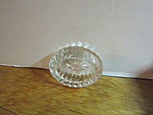 Vintage Heavy Cut Glass Oval Salt Cellar (Image1)