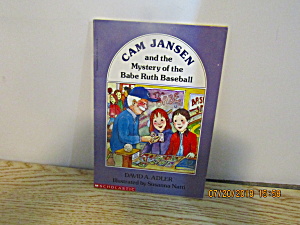 Scholastic Junior Readers Cam Jansen Mystery Book