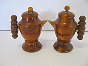 Vintage Wooden Coffee Pot Salt & Pepper Shaker Set