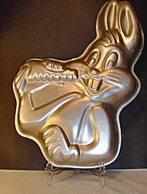 Vintage Wilton Character Bugs Bunny Cake Pan