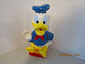 Vintage Play Pal Hard Plastic Donald Duck Coin Bank (Image1)