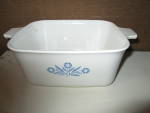 Click here to enlarge image and see more about item cwccblu11m: Vintage Corning Cornflower Blue 1.5 Quart Loaf Pan