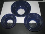 Click to view larger image of Vintage Pyrex Colbalt Blue Nesting Bowl Set  (Image2)