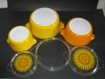 Click to view larger image of Vintage Pyrex Yellow Orange Daisy Casserole Set (Image3)