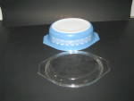 Click to view larger image of  Vintage Pyrex Promo Pattern Blue Tulip 043 1.5qt Dish  (Image2)