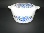 Click here to enlarge image and see more about item jptcr105: Vintage Pyrex Blue Floral Willow Onion 473 1.qt