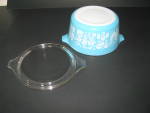 Click to view larger image of  Pyrex Amish Butter Print 473 1qt White on Turquoise (Image2)