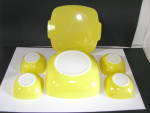 Click to view larger image of Vintage Pyrex Yellow Hostess Set 025 dish/Lid 410 Bowls (Image2)