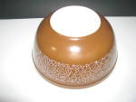 Click to view larger image of Vintage Pyrex Woodland Brown 403 2.5qt Nesting Bowl (Image2)