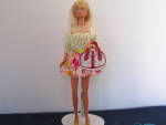 Click here to enlarge image and see more about item vfdmattelindonesia5a: Seventies Fashion Barbie Doll Mattel Indonesia 5