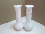 Click here to enlarge image and see more about item vmgran3l: Vintage Randall Milk Glass Bud Vases