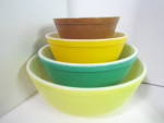 Click here to enlarge image and see more about item vpyrespc3ab: Vintage Pyrex Solid  Color Stacking Bowl Set
