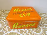 Click here to enlarge image and see more about item vtinhershey11: Vintage Reese's Peanut Butter Cup Tin