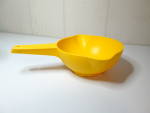 Click here to enlarge image and see more about item vtwjms4g: Tupperware Vintage Sunshine  Yellow Strainer/Colander