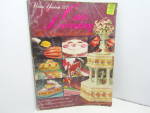 Click here to enlarge image and see more about item vwcdb1k: Wilton Yearbook 1977 Cake Decorating