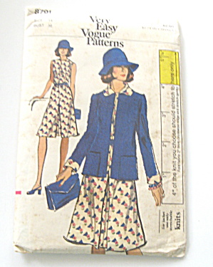 Vogue Dress And Jacket 1972 Vintage Pattern