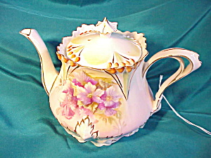 RS PRUSSIA BALLOON MOLD TEA POT W/CLEMATIS (Image1)