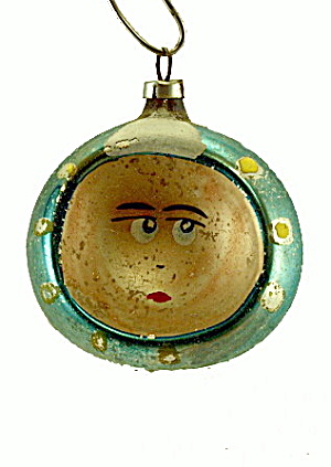Early 1900s Smiling Face Indent Christmas Ornament (Image1)