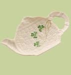 Click to view larger image of 1998 Belleek Shamrock Teapot Ornament Mint in Box (Image1)