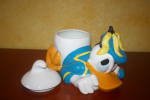 Click to view larger image of DONALD WITH BANANA PEEL ON HEAD COOKIE JAR (Image2)