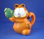 Click to view larger image of GARFIELD SMALL TEAPOT (Image1)