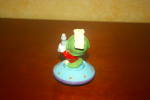 Click to view larger image of MARVIN THE MARTIAN IN SPACESHIP SALT & PEPPER (Image3)