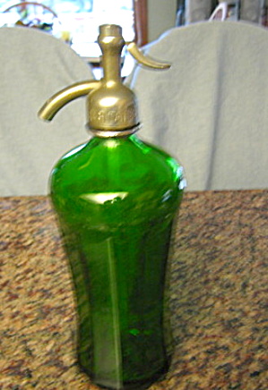 Vintage USA Seltzer Bottle  (Image1)