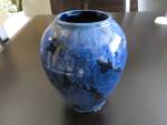 Click here to enlarge image and see more about item brushmccoy0119: Brush McCoy Blue Onyx Vase