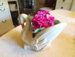 Click to view larger image of McCoy Pottery Swan Vase Planter (Image4)