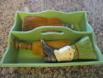 Click here to enlarge image and see more about item vintagebrushes8013: Vintage Brushes & Carrier Box