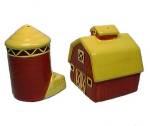 Click to view larger image of John Deere Barn Silo Salt and Pepper Shakers Farm S & Ps (Image2)