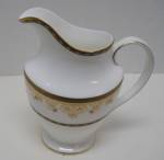 Click to view larger image of ROYAL DOULTON WINCHESTER CREAMER (Image1)