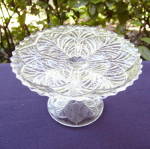 Click here to enlarge image and see more about item 6215: Palm Leaf Fan Toy Cake Stand