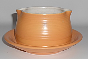 Franciscan Pottery Sierra Sand Gravy Bowl (Image1)
