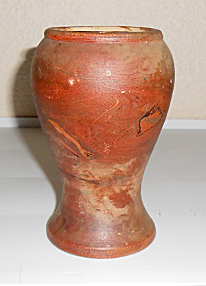 Bauer Pottery Early Matt Carlton Swirl Decorated Vase (Image1)