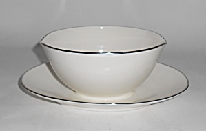 Noritake Porcelain China Candlelight Gravy Bowl (Image1)