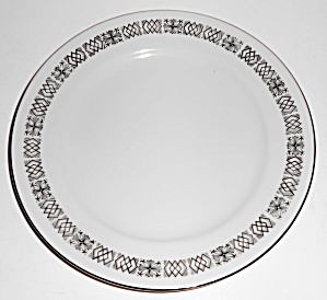 Seyei Fine China Japan Porcelain Black Geometric Salad