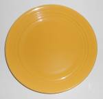 VINTAGE Bauer Pottery Ring Ware Yellow 9-3/8'' Plate 