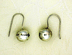 Sterling Silver Ball Loop Earrings (Image1)