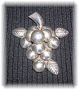 3 Inch Sterling Silver Grape brooch -W- Mexico (Image1)