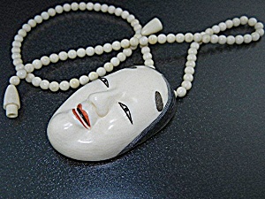 Bone Japanese Lady Necklace Signed (Image1)